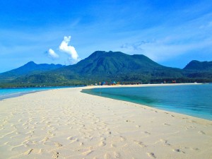 Camiguin White Beaches